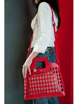 Γυναικεία τσάντα χειρός-ώμου διάτρητη μαύρη