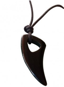 Ατσάλινο κολιέ δόντι καρχαρία black